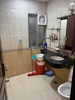 Attached Bathroom in 2 BHK Builder Floor at Niti Khand I – for Rent