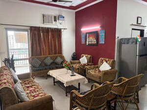 2 BHK Builder Floor For Rent in Niti Khand I