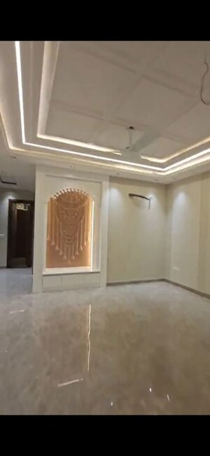 3 BHK Builder Floor For Rent in Sector 85