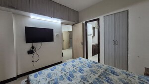 Room in 2 BHK Apartment at Royal Palms, Goregaon East – for Rent
