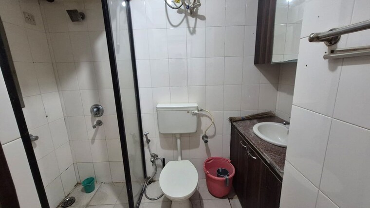 Bathroom, royal-palms 2 Bedroom 842 Sq.Ft. Apartment In Goregaon East Mumbai 10648587