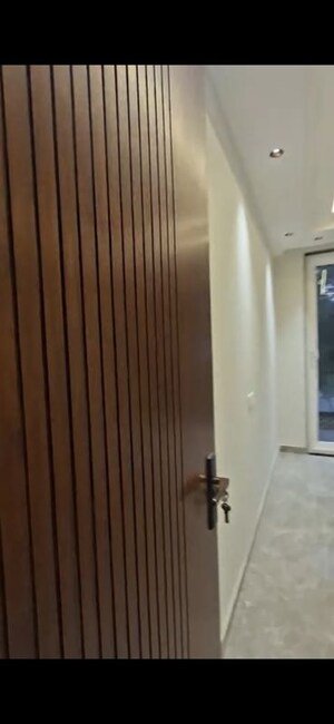 Building Lobby in 3 BHK Builder Floor at Parklands, Sector 85 – for Sale