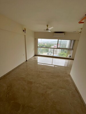 Room in 2 BHK Apartment at Concrete Sai Swayam, Chembur – for Rent