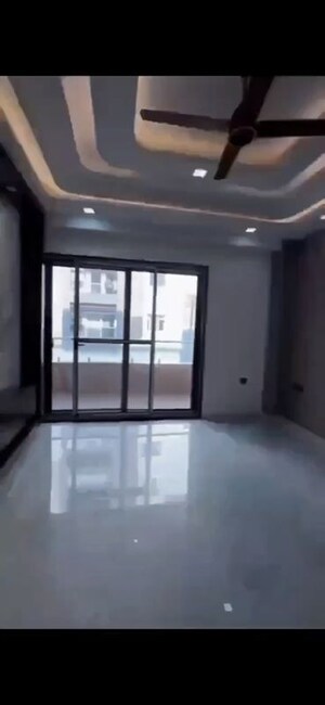 Room in 4 BHK Builder Floor at Lavender Floors, Sector 89 – for Rent