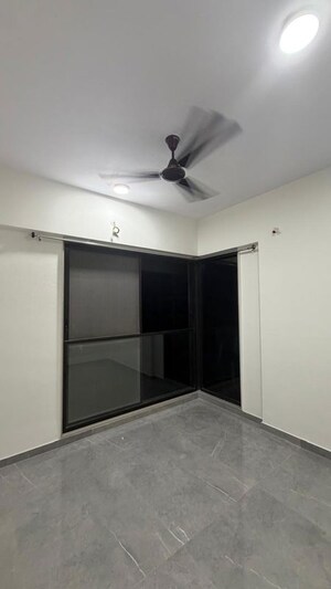 Room in 3 BHK Apartment at Neo Akshaya Residency, Borivali West – for Rent