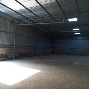 Parking in  Warehouse at Manyawas – for Rent