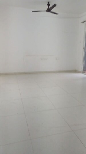Room in 1 BHK Apartment at Bunty Mayur Kilbil, Dhanori – for Rent