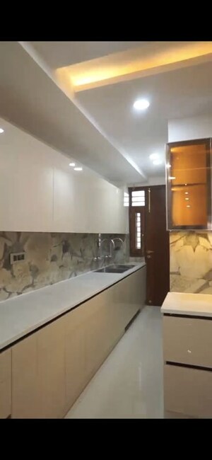 Kitchen in 4 BHK Builder Floor at Sector 85 – for Rent