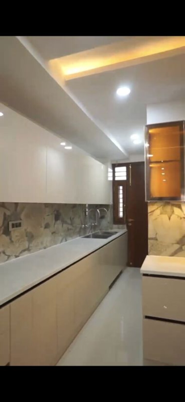 Kitchen, sector 85 4 Bedroom 4500 Sq.Ft. Builder Floor In Sector 85 Faridabad 10648680