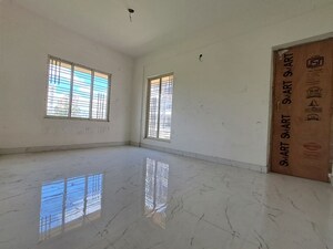 Room in 3 BHK Apartment at Stand Alone, New Town Action Area ii – for Rent