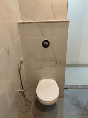 Bathroom in 2 BHK Apartment at Hi Castle, Beta Ii Greater Noida – for Rent