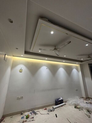 Furnished Amenities in 3 BHK Builder Floor at Rajouri Garden – for Rent