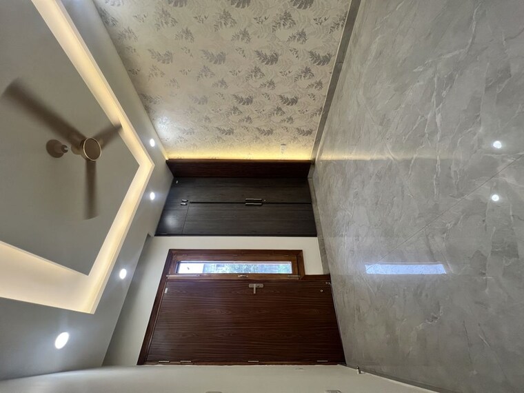 undefined, bptp-district 3 Bedroom 1550 Sq.Ft. Builder Floor In Sector 81 Faridabad 10648732