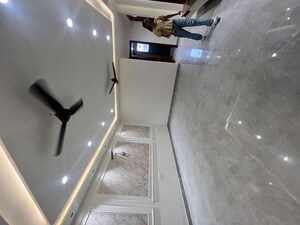 Furnished Amenities in 3 BHK Builder Floor at BPTP District, Sector 81 – for Sale