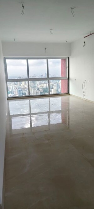 Room in 3.5 BHK Apartment at Vora Skyline Centrico, Malad West – for Sale