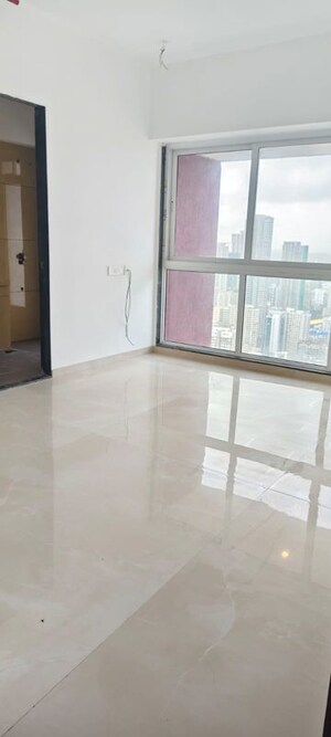 Room in 3.5 BHK Apartment at Vora Skyline Centrico, Malad West – for Sale