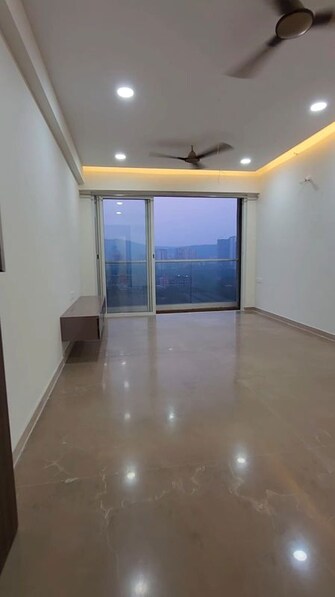 2 BHK +Apartment For Rent in Indiabulls One Indiabulls in Pokhran Road No Two, Thane