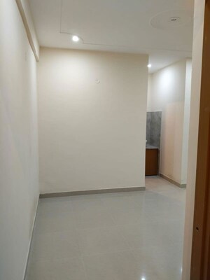 Room in 1 BHK Independent House at Delta Ii Greater Noida – for Rent
