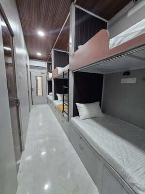 Room in  Pg at Marol – for Rent