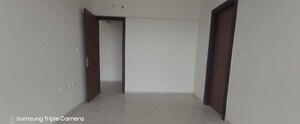 Room in 2 BHK Apartment at Sheth Auris Serenity Tower 3, Malad West – for Rent
