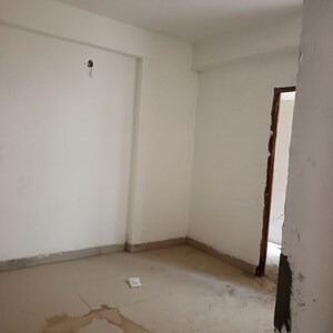 Room in 3 BHK Apartment at S3 Green Avenue, Sector 85 – for Sale