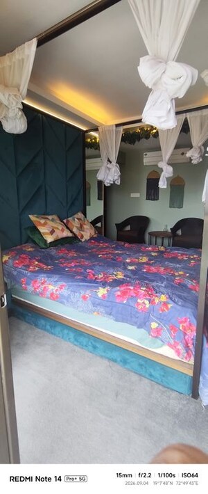 Bedroom in  Apartment at HDIL Metropolis Residences, Andheri West – for Sale