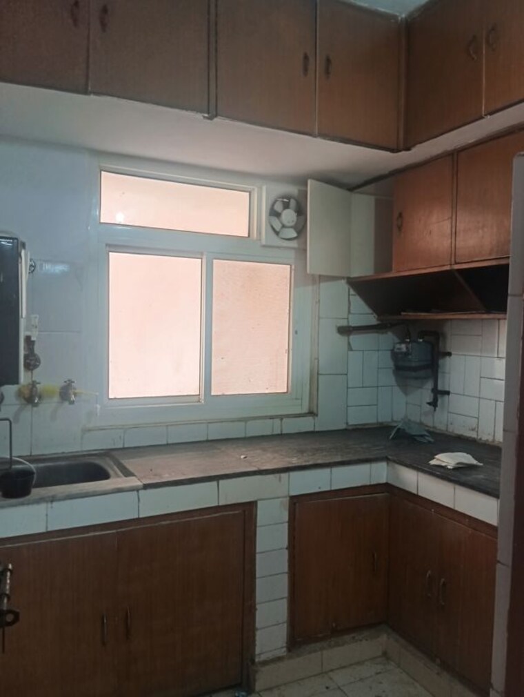 Kitchen, patparganj 2 Bedroom 800 Sq.Ft. Apartment In Patparganj Delhi 10648810