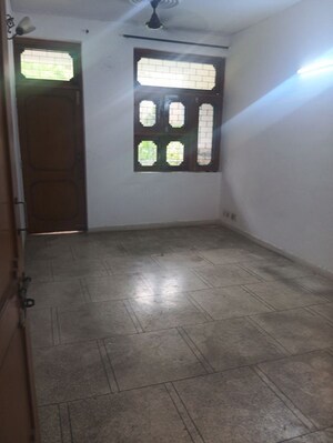 2 BHK Apartment For Rent in Patparganj