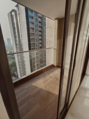 3.5 BHK Apartment For Sale in Mantra Mirari, Koregaon Park