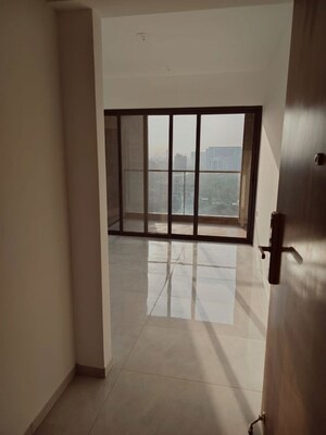 Room in 3.5 BHK Apartment at Mantra Mirari, Koregaon Park – for Sale