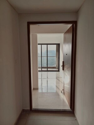 Room in 3.5 BHK Apartment at Mantra Mirari, Koregaon Park – for Sale