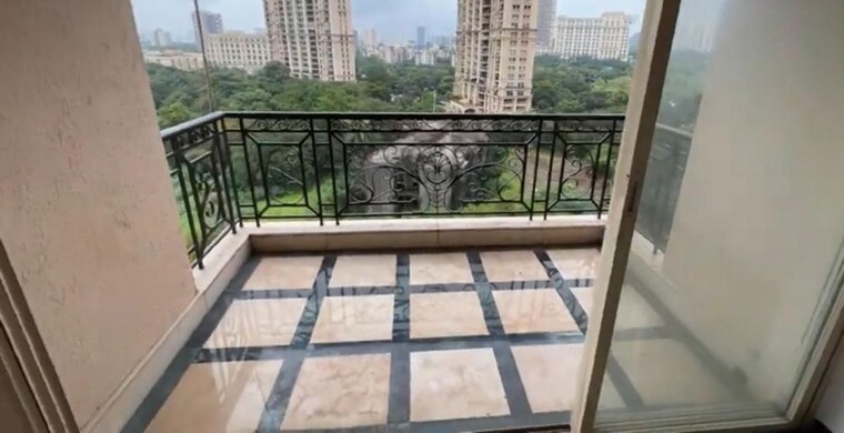 Balcony, hiranandani-gardens-odyssey-i-ii 4 Bedroom 3150 Sq.Ft. Apartment In Powai Mumbai 10648824