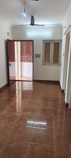 Room in 1 BHK Builder Floor at Nanja Reddy Colony – for Rent