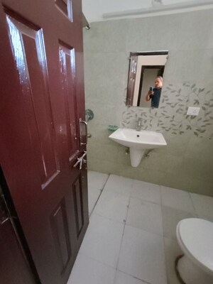Furnished Amenities in 3.5 BHK Villa at Amrapali Leisure Park, Amrapali Leisure Valley – for Rent