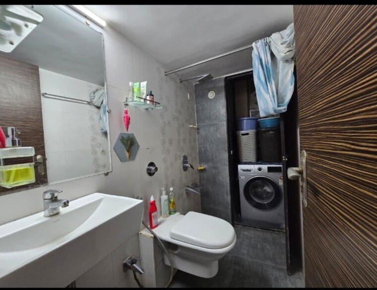 Attached Bathroom, kailash nagar 2 Bedroom 705 Sq.Ft. Apartment In Kailash Nagar Thane 10648871