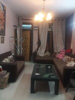 2 BHK +  1100 Sq.Ft. Apartment in Patparganj