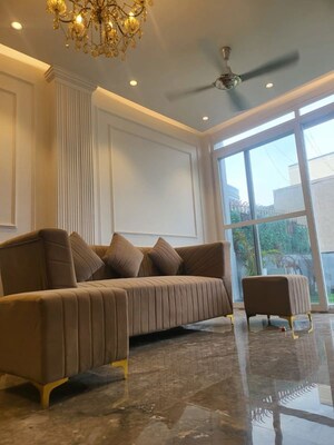 Living Room in 4 BHK Builder Floor at Uppal Southend, Sector 49 – for Sale