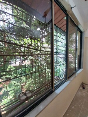 Balcony in 2 BHK Apartment at Scindia Society, Andheri East – for Rent