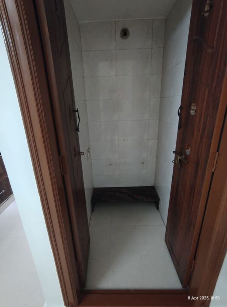 Bathroom, hsr layout sector 3 2 Bedroom 700 Sq.Ft. Builder Floor In Hsr Layout Sector 3 Bangalore 10648908