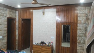 Room in 4 BHK Apartment at Sector 79 – for Sale