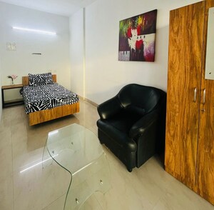  Pg For Rent in Seawoods West