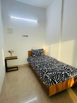 Bedroom in  Pg at Seawoods West – for Rent