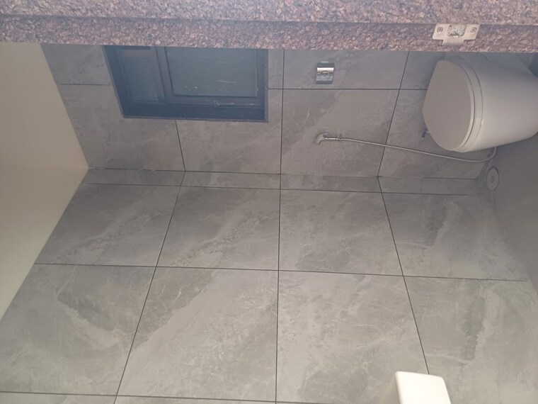 Bathroom, chandak-unicorn Commercial Office Space 406 Sq.Ft. In Andheri West Mumbai 10648936