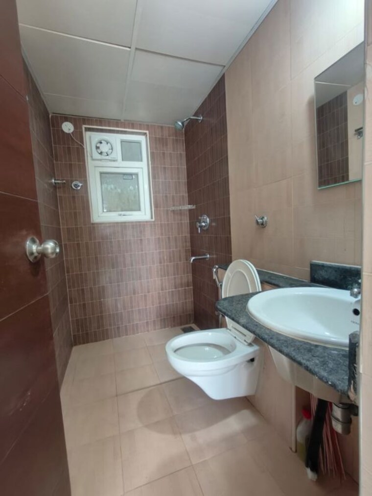 Bathroom, ramky-one-north 2 Bedroom 970 Sq.Ft. Apartment In Yelahanka Bangalore 10648953