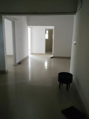 Room in 3 BHK Apartment at Sargam Apartment, Jankipuram – for Rent