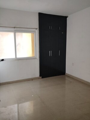 3 BHK Apartment For Rent in Sargam Apartment, Jankipuram