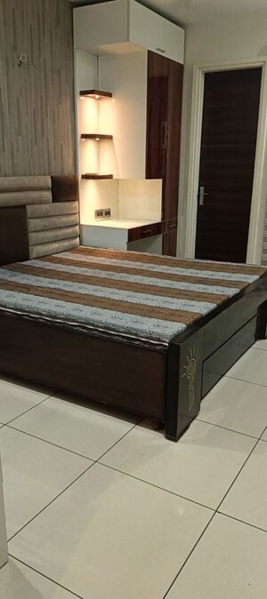 Bedroom in 2 BHK Apartment at Highland Park Chandigarh, Bhabat – for Rent