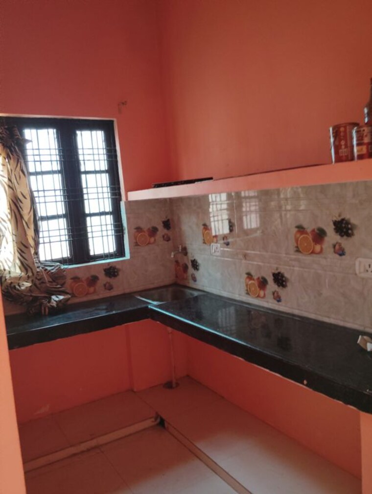 Kitchen, guru-kripa-adil-nagar 1.5 Bedroom 600 Sq.Ft. Villa In Adil Nagar Lucknow 10648997