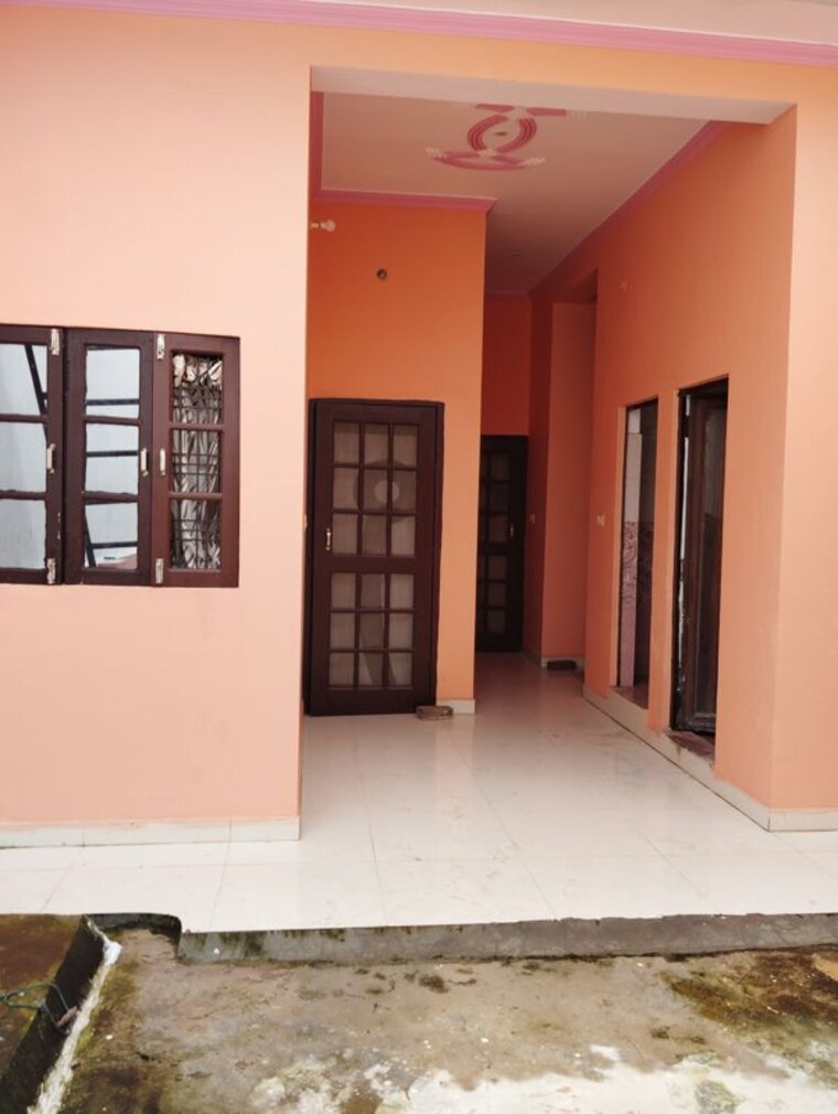 Room, guru-kripa-adil-nagar 1.5 Bedroom 600 Sq.Ft. Villa In Adil Nagar Lucknow 10648997