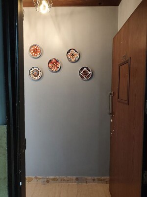 Furnished Amenities in 3 BHK Apartment at HDIL Metropolis Residences, Andheri West – for Rent